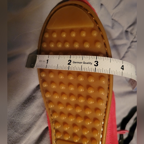 * MINNETONKA GIRLS' PINK SUEDE ROUND TOE MOCCASINS Nwot - Picture 8 of 8